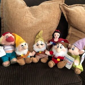 Disney vintage Snow White and Dwarfs Plush Set